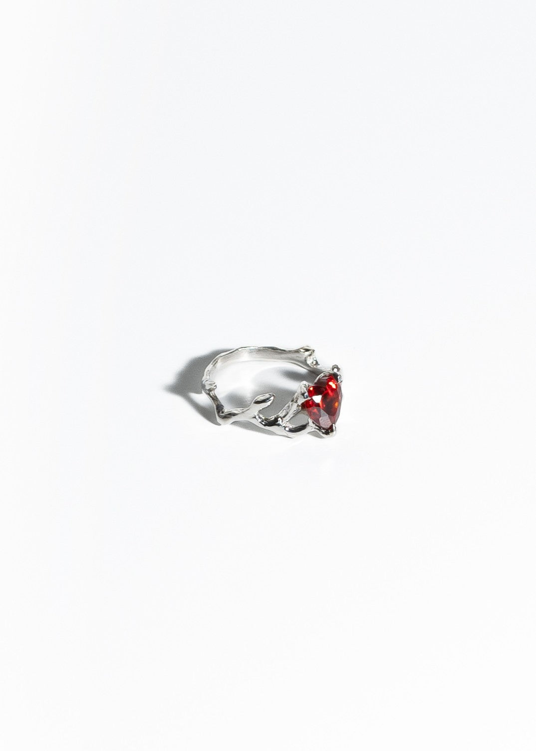 H2 cubic zirconia ring