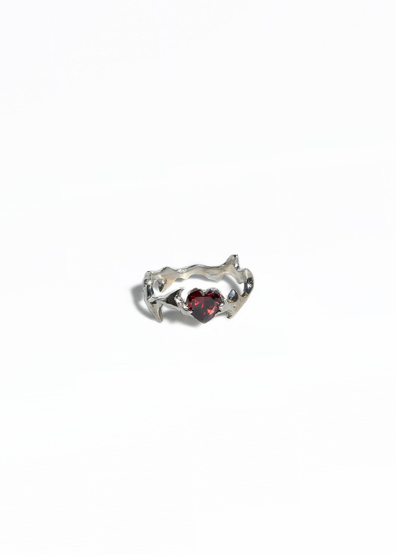 H1 cubic zirconia ring