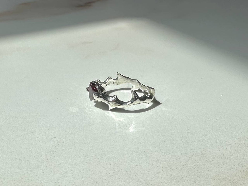 H1 cubic zirconia ring