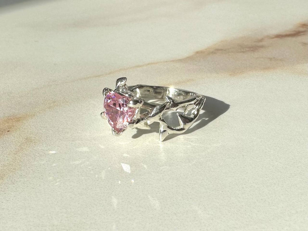 H3 cubic zirconia ring