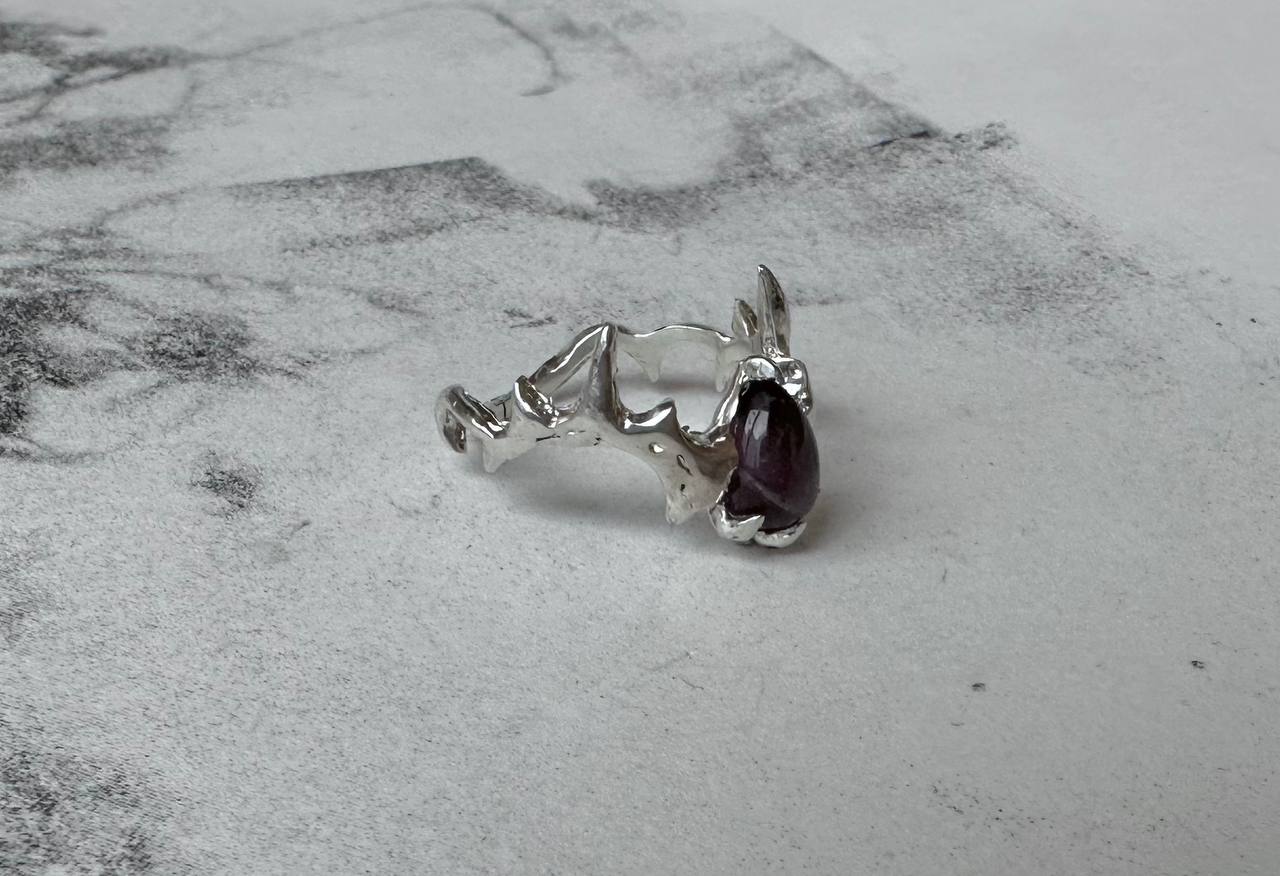 Amethyst ring