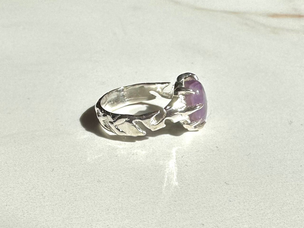 Sparkle amethyst ring