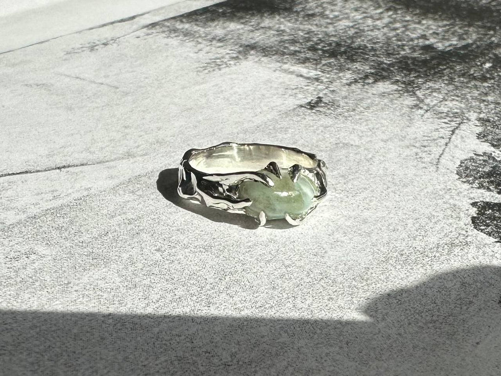Green agate ring