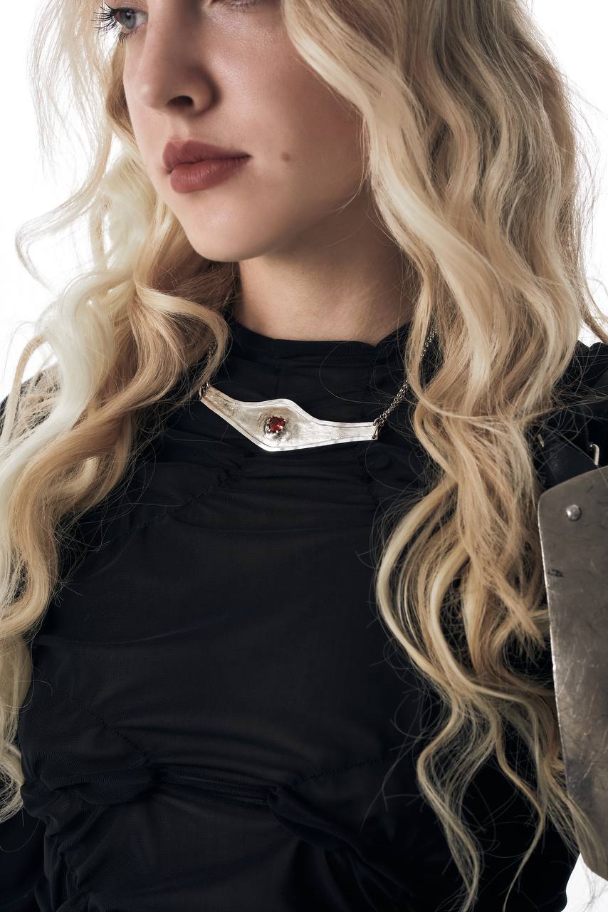 Chirotheca No. IV — The Collar of Red Mercy