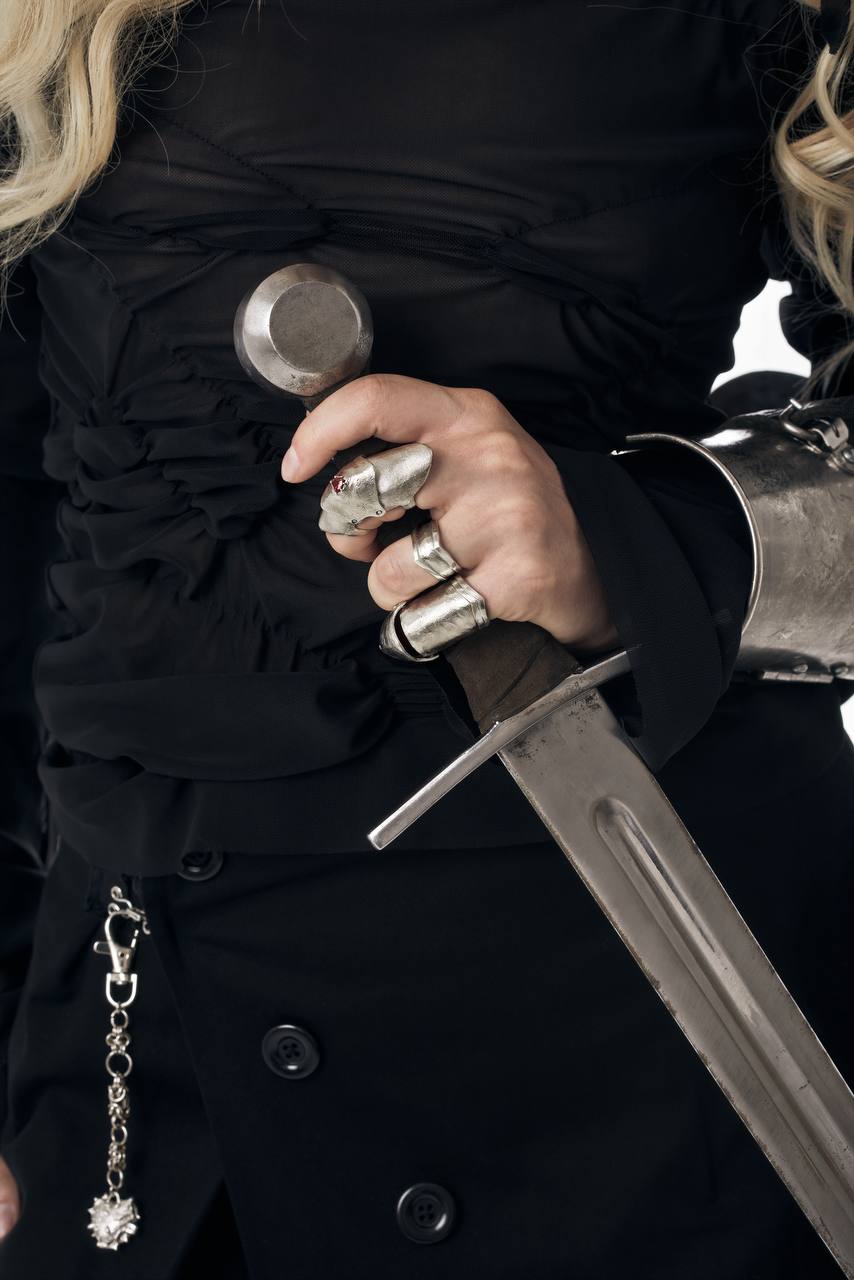 Chirotheca No. III — The Sole Clause